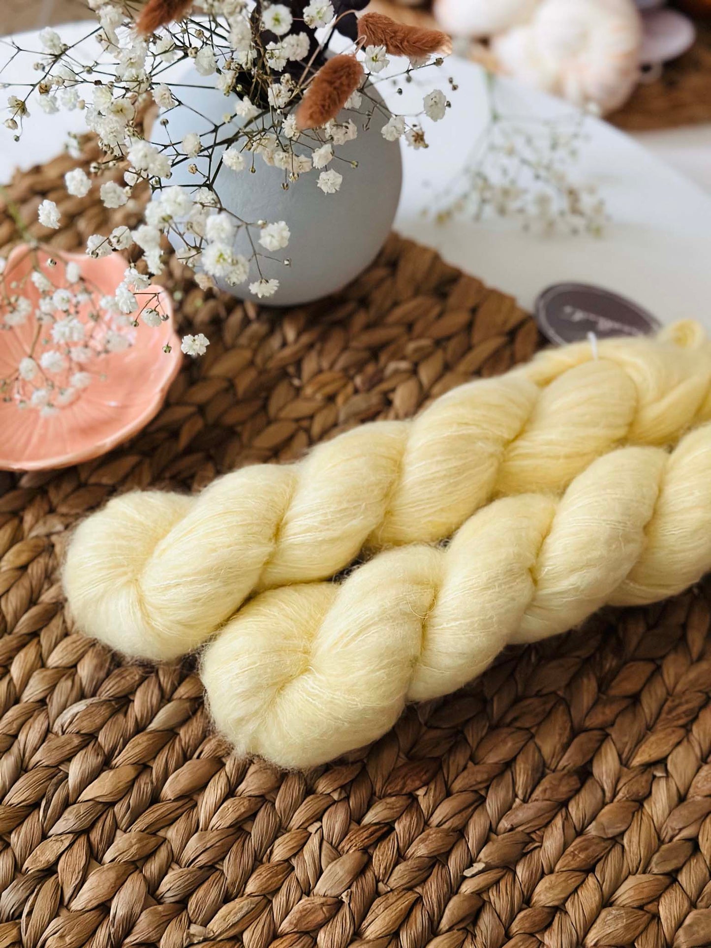 Udu Lite Yarn - Spring Sunshine