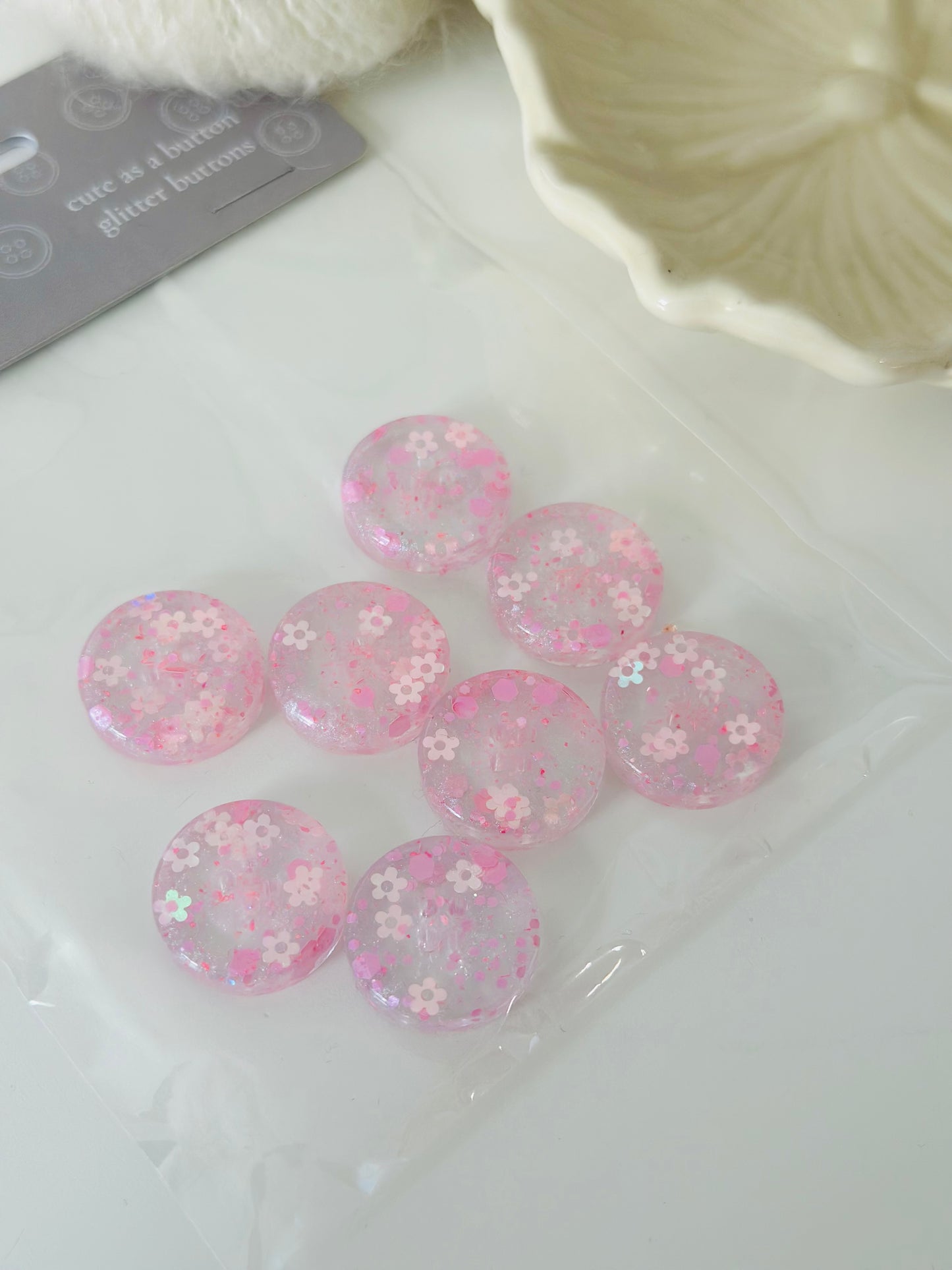 Glitter buttons 8pcs