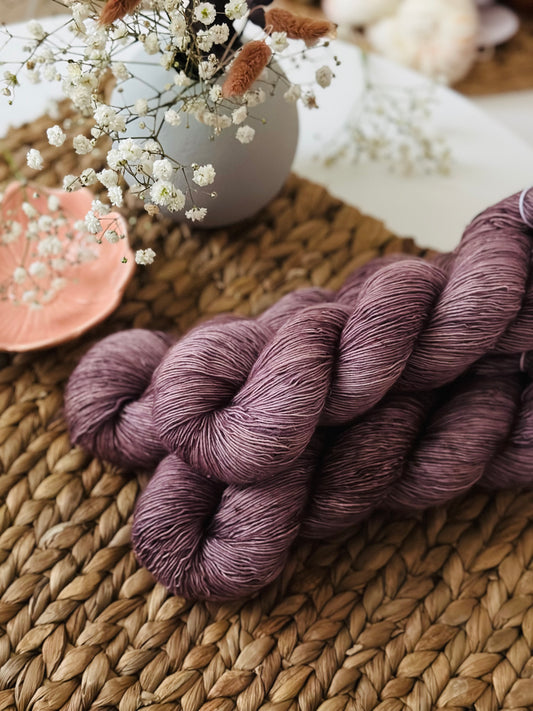 Unicorn Yarn - Cloudy Plum