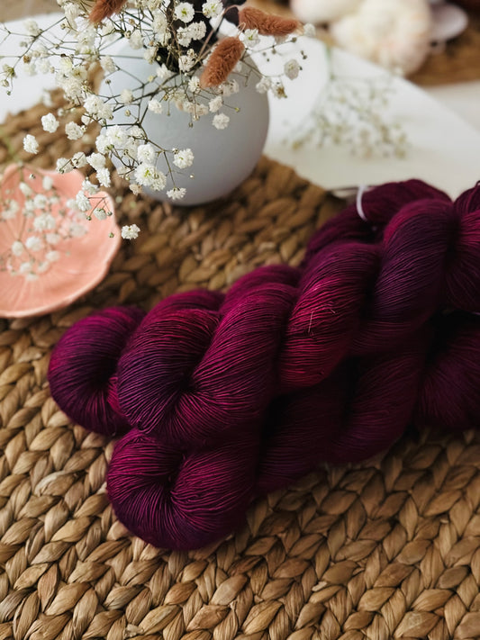 Unicorn Yarn - Dramatic Berry