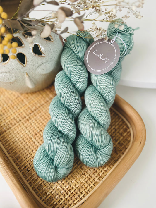 BFL Silky Sock Yarn - Ocean Haze